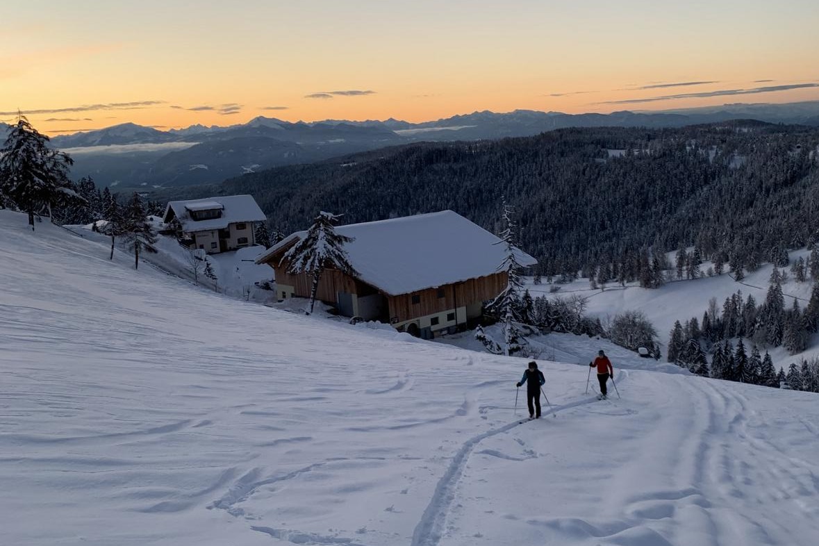 Scialpinismo in partenza dal maso